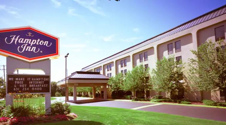 Hampton Inn Long Island/Islandia Exterior photo